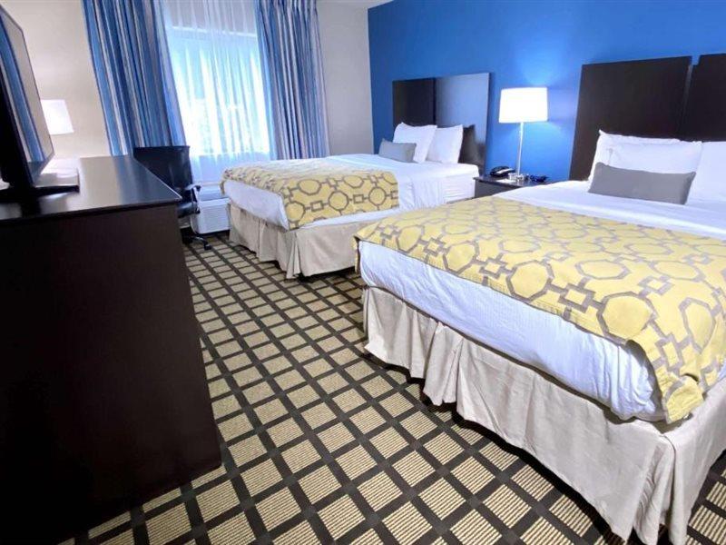 Baymont By Wyndham Latham Albany Airport Hotell Eksteriør bilde