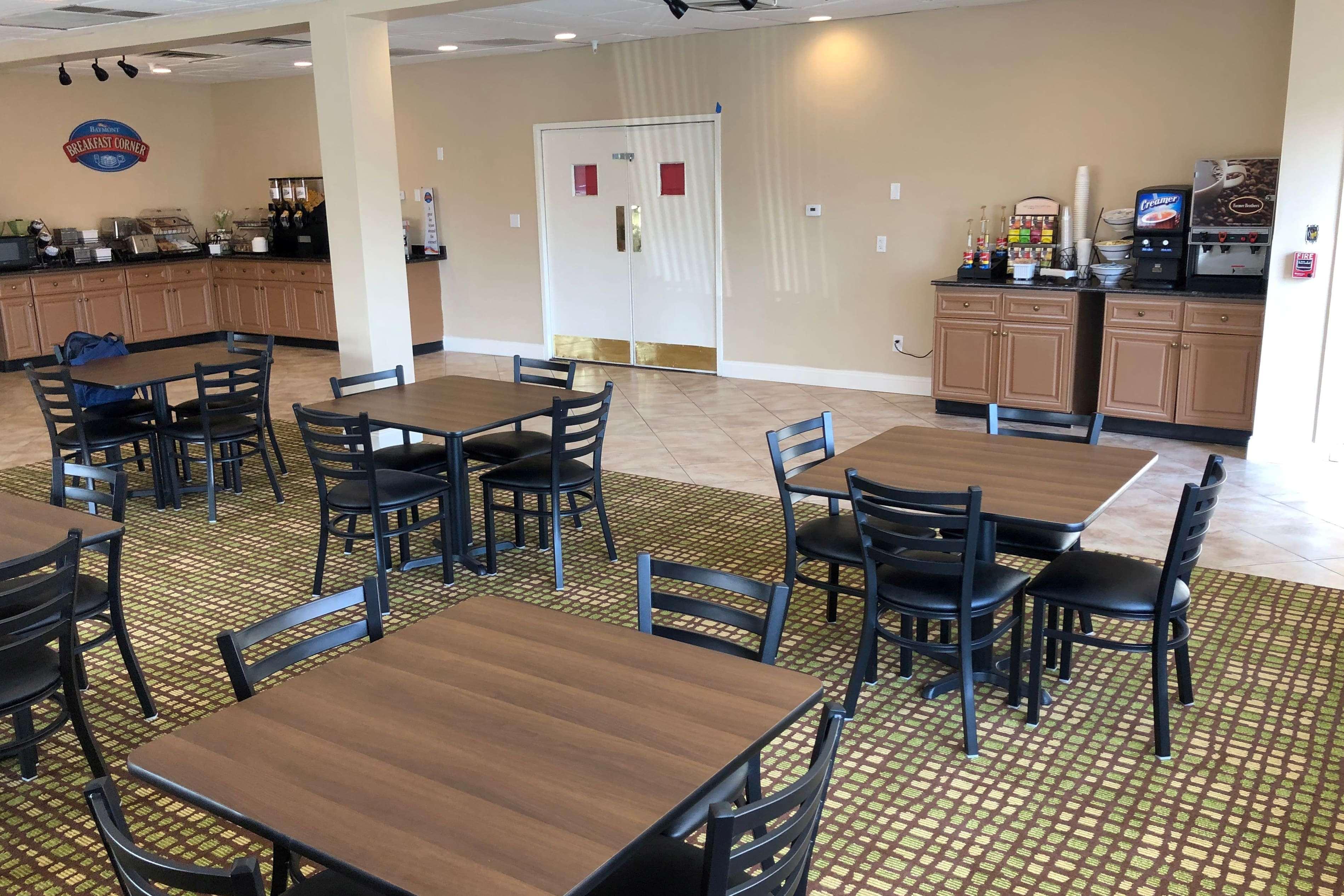 Baymont By Wyndham Latham Albany Airport Hotell Eksteriør bilde